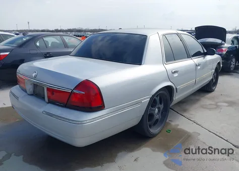 1999 Mercury Grand Marquis Gs z USA, uszkodzony, nr VIN 2MEFM74W9XX680268